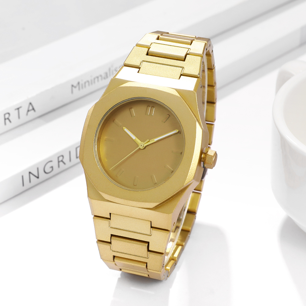 Set di 4 Orologi al Quarzo da  - Smartwatch Luxury Watches recensione e prezzo